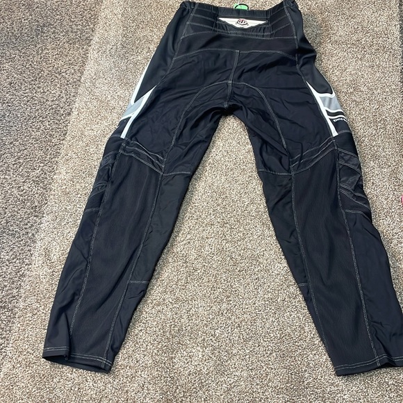 Troy Lee Design Mountain Bike or Dirt Bike Pants. Men’s size 40. - Picture 13 of 15